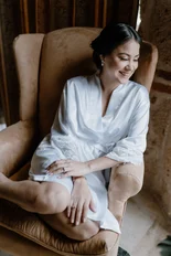 Makeup and bridal hairstyle